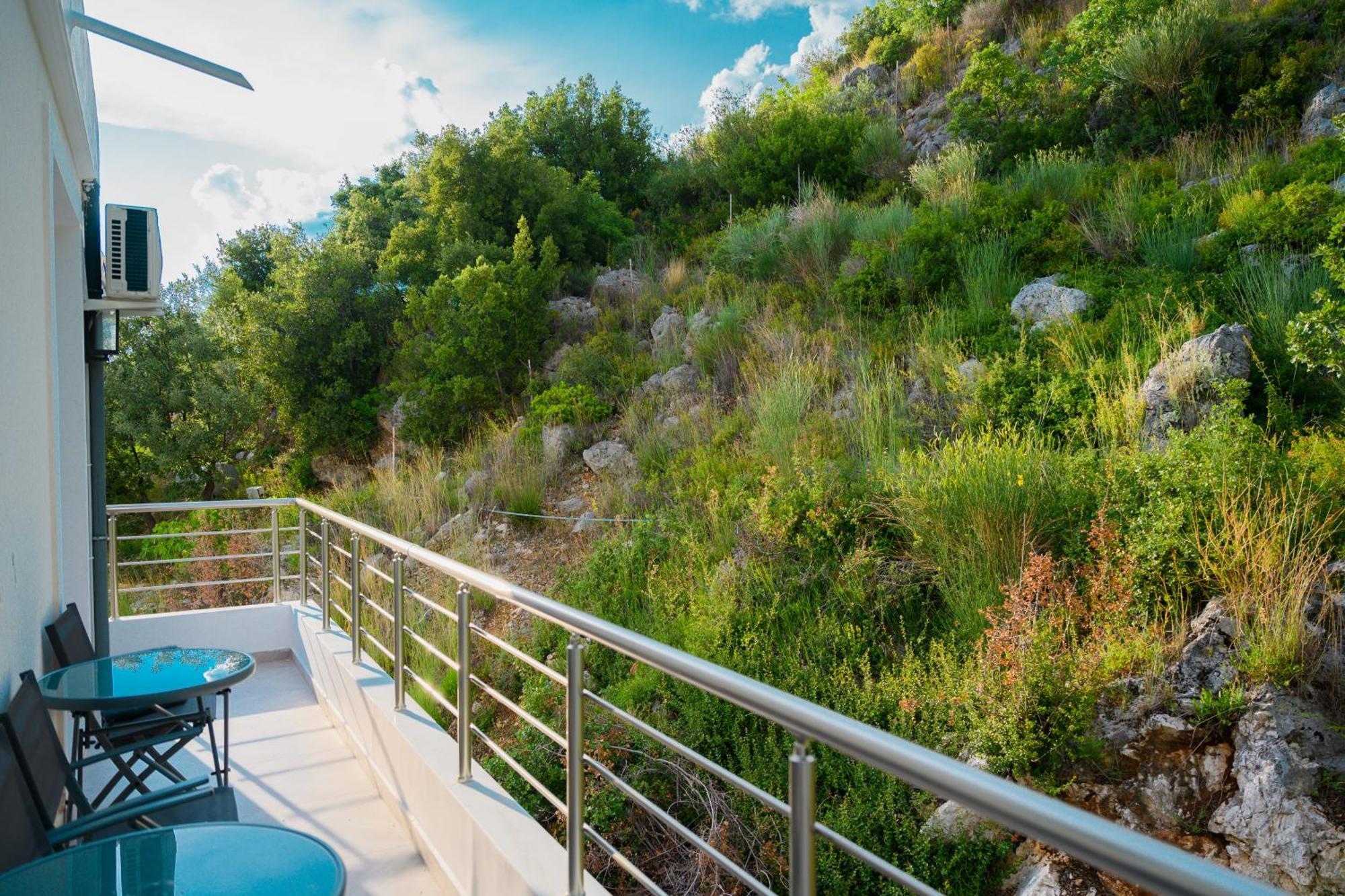 Ferienwohnung Ionian Pearl Dhërmi Exterior foto